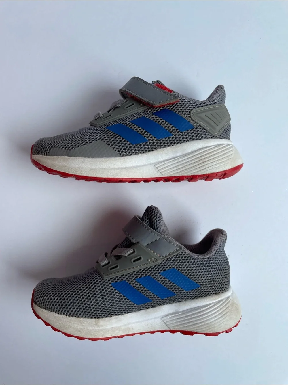 adidas Kids Grey and Blue Sneakers with Red Accents size 7
